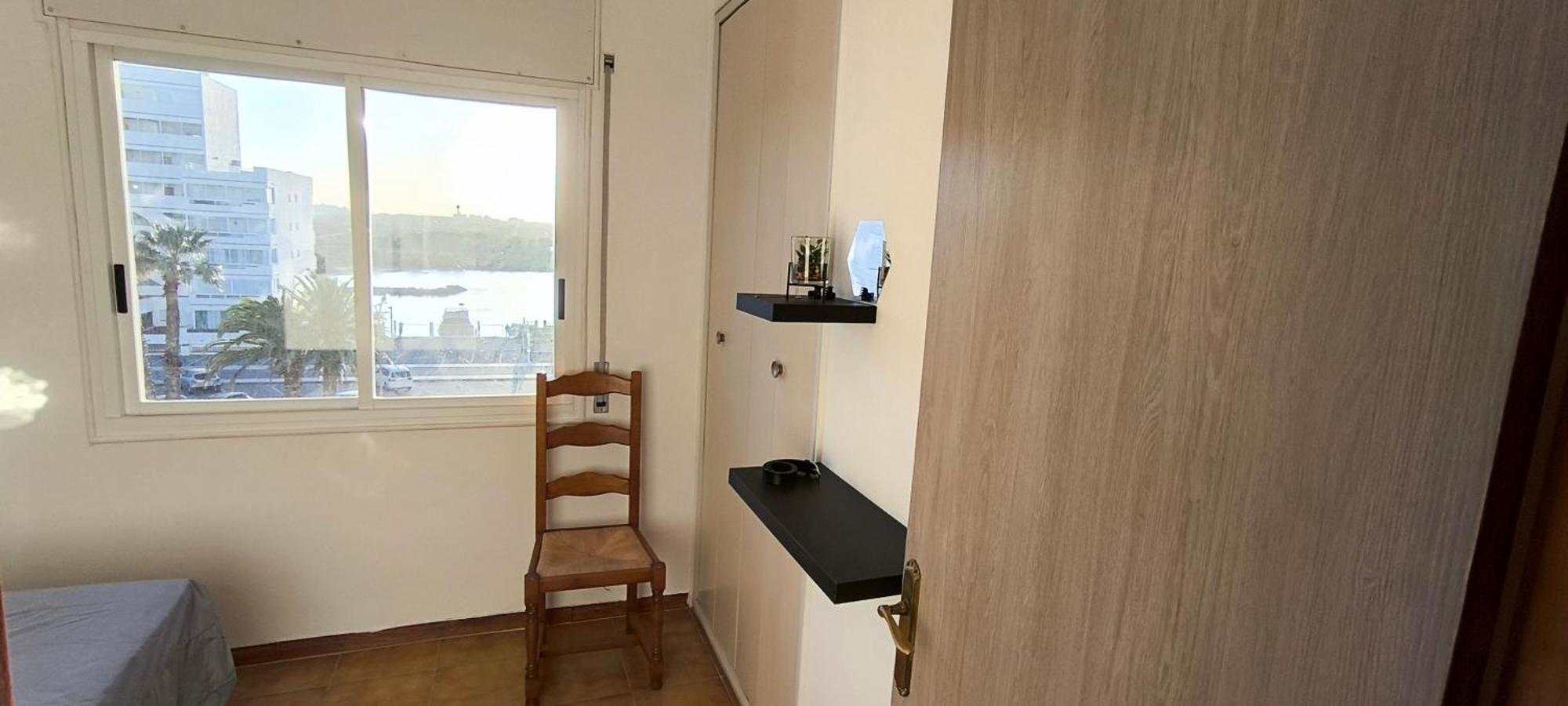 Spacieux Appartement Rose Front Mer Et Piscine Roses Exterior photo
